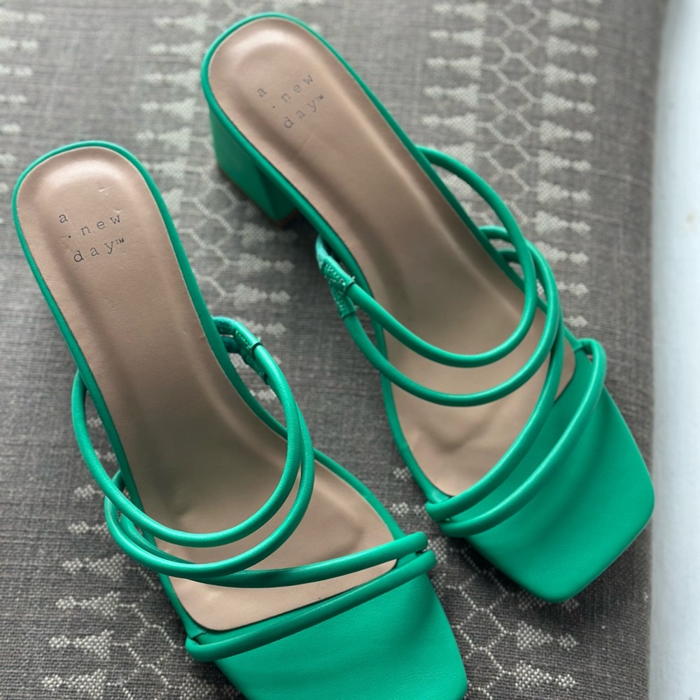 A New Day Women's Green Strappy Sandals